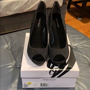 Platform black open toe heels